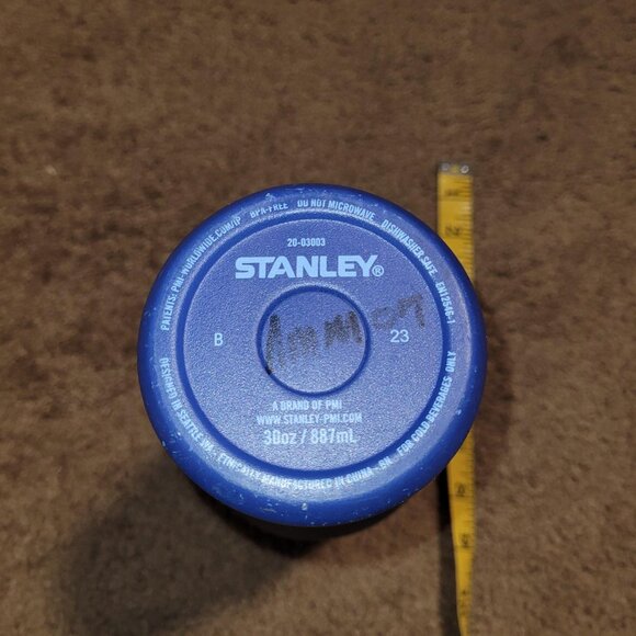 Stanley Iceflow Flip Straw Tumbler in Vibrant Blue - Picture 6 of 8